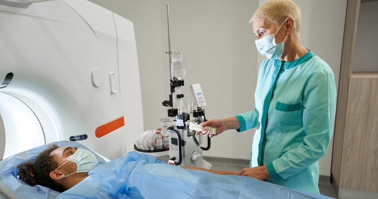 iStock-1394829133 - Messer solutions using helium_MRI_FINAL