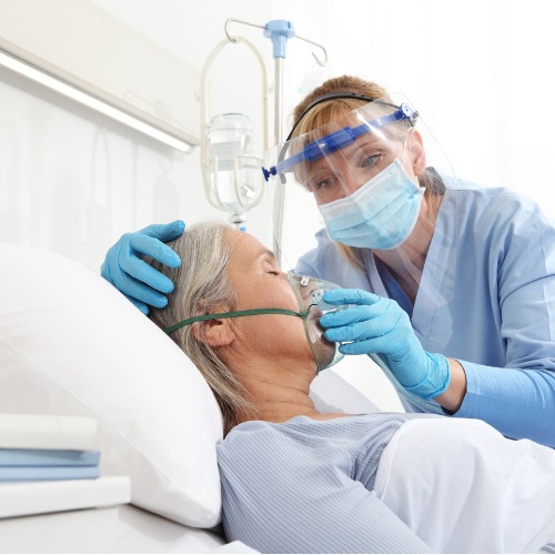 Hospitals can manage surging demand for medical oxygen by communicating demand forecasting with their supplier, increasing delivery windows and more